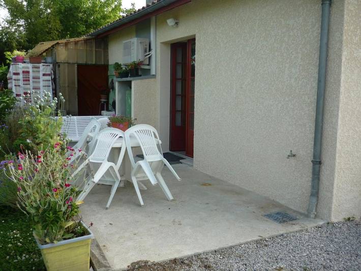 Location de vacances pour 6 personnes, avec jardin et vue, adapté aux familles à Lahosse - 4