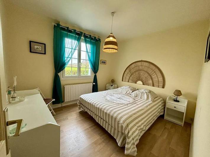 Location de vacances pour 10 personnes, avec terrasse et jardin, animaux acceptés dans Orval-sur-Sienne - 2