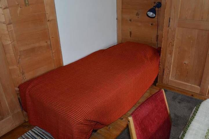 Ganze Wohnung, Mittaghorn Appartement/Fewo, Dusche oder Bad, Wc 4-Bettwohnung in Gsteig b. Gstaad, Gsteig