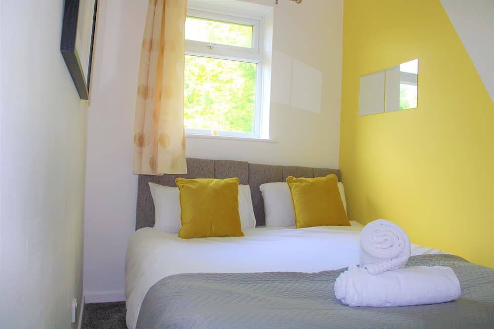 Stunning 3 bed semi, walking distance to the city centre! in Milton Keynes, South East England