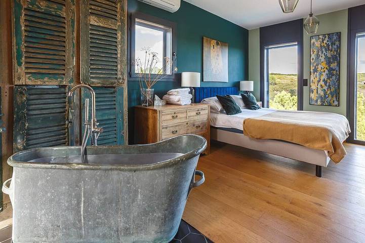 Location de vacances pour 11 personnes, avec jacuzzi et jardin, animaux acceptés à Aragon - 2