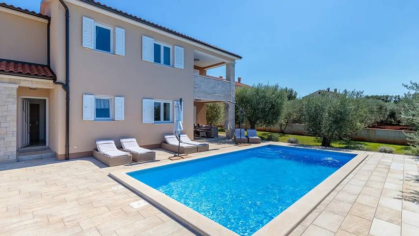 Villa pour 8 personnes, avec piscine et jardin à Selina - 3
