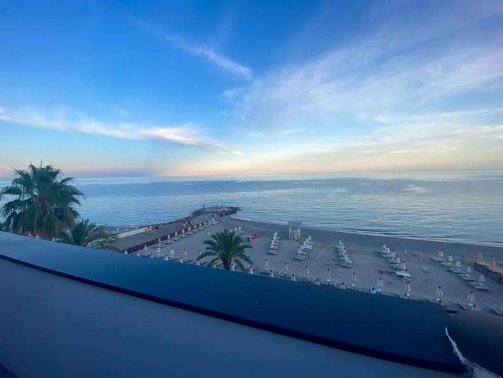 Ferienwohnung für 5 Personen, mit Balkon und Pool sowie Ausblick, mit Haustier in Pietra Ligure Gemeinde - 2