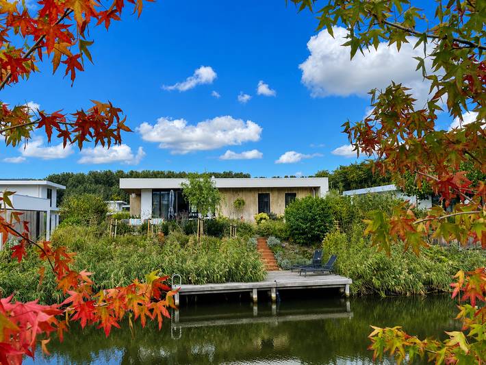 Ferienhaus für 4 Personen, mit Seeblick und Garten sowie Terrasse in Flevoland