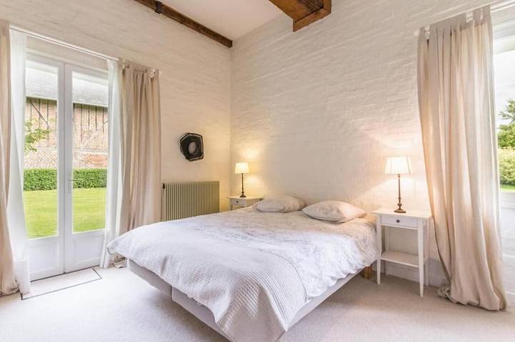 Location de vacances pour 8 personnes, avec Balcon/Terrasse ainsi que Terrasse et Jardin à Le Mesnil-sur-Blangy - 2