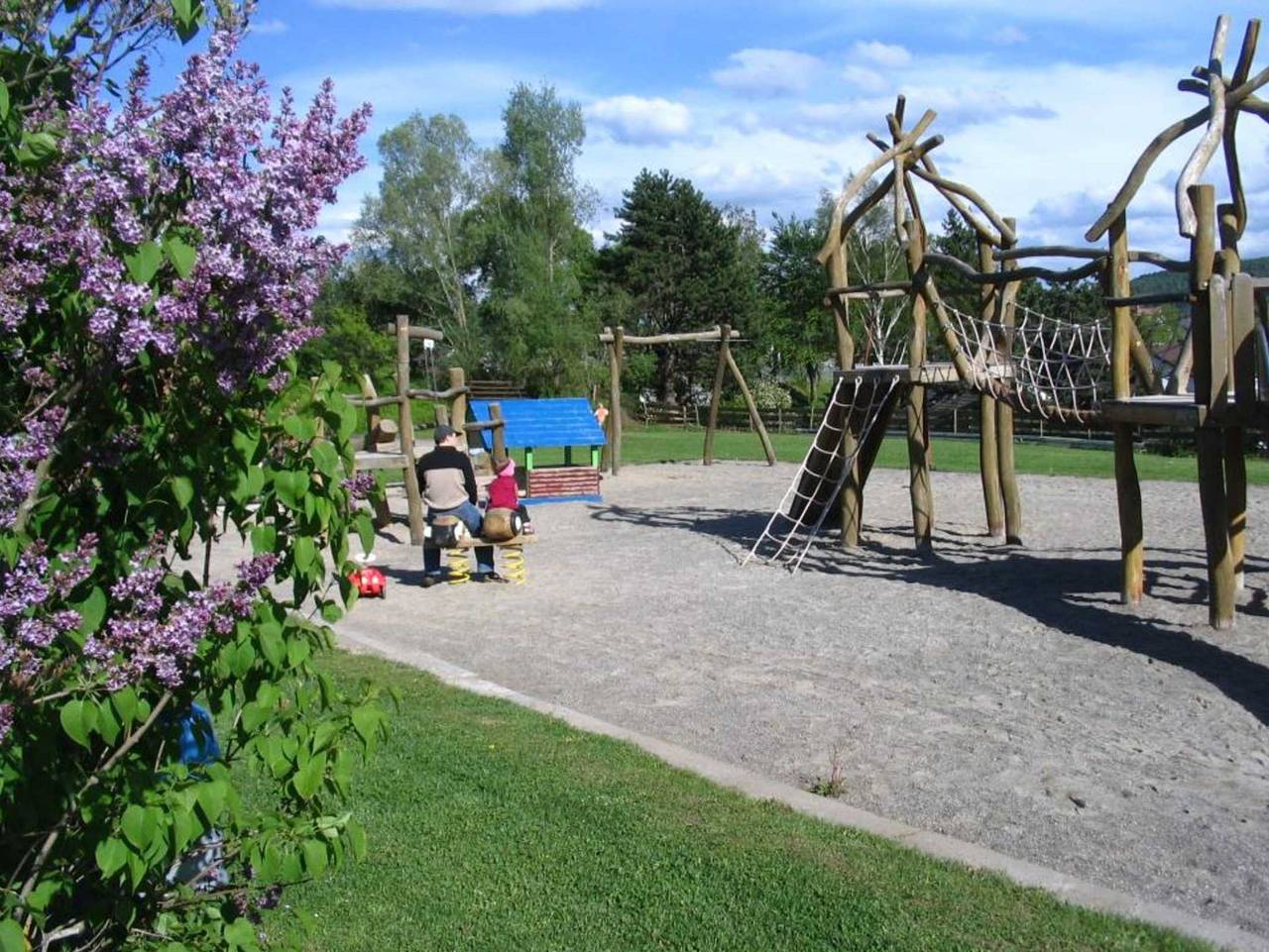 Feriendorf Öfingen 01 - Ofi-72 - Ferienhaus mit Garten für Familien in Bad Dürrheim, Naturpark Obere Donau