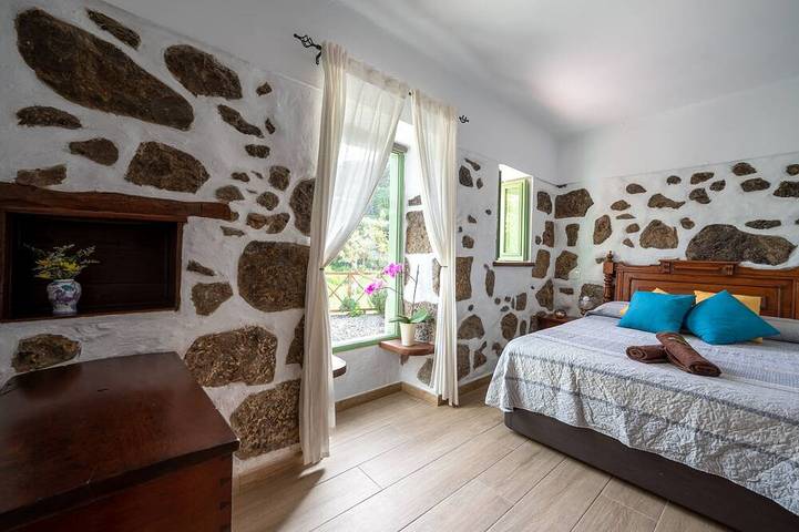 Quiet and cozy rural house with Jacuzzi and Barbecue in Teror, Grande Canarie du Nord
