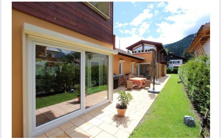 Ferienhaus für 8 Personen, mit Balkon und Terrasse sowie Garten und Ausblick in Garmisch-Partenkirchen - 3