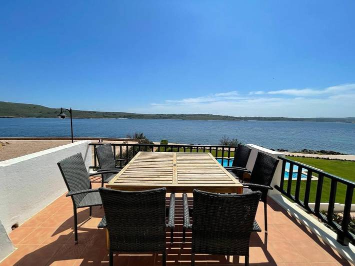 Gîte pour 4 personnes, avec piscine ainsi que terrasse et vue à Fornells - 4