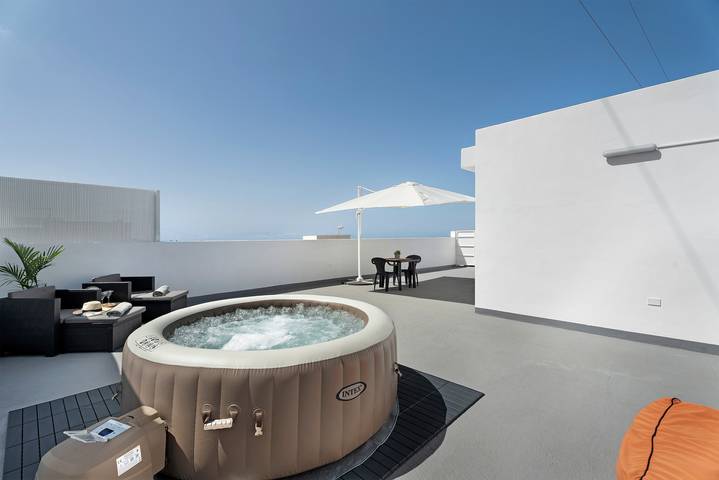 Casa vacanze 'El Rinconcito De Niña' con vista mare, terrazza privata e Wi-Fi in Tijoco Bajo, Adeje
