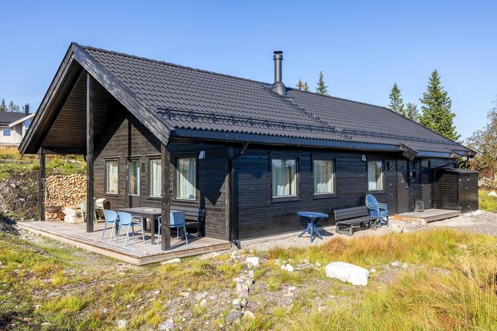 Ferienhaus für 9 Personen, mit Garten und Terrasse - 1