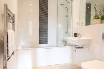 Apartment for 6 People in Southampton, South East England, Photo 3