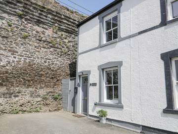 Gîte pour 5 personnes, avec jardin, animaux acceptés à Conwy