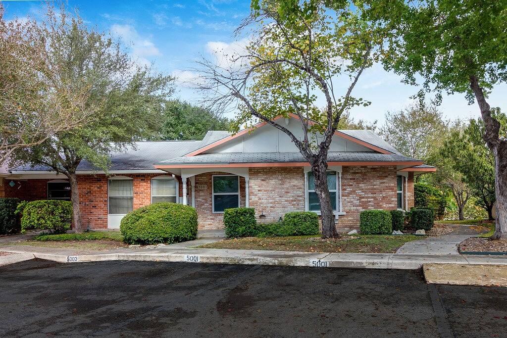 Modernisiertes Stadthaus in der Nähe von Lackland, Med Center, Sea World (Str Permit # 2018-0042) in San Antonio, Bexar County