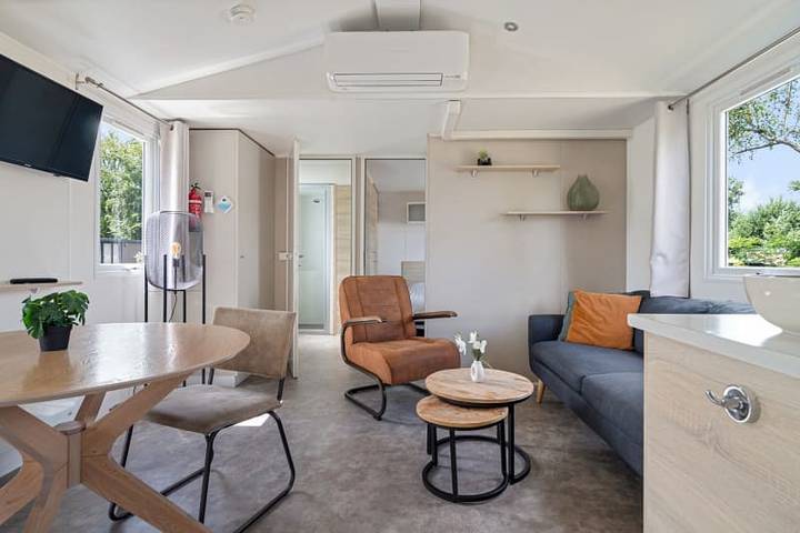 Camping für 4 Personen, mit Seeblick und Balkon/Terrasse sowie Terrasse in der Veluwe - 4