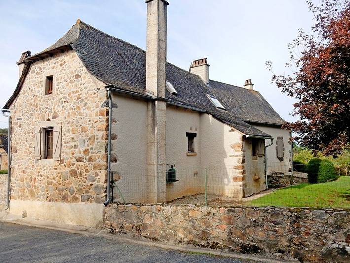 Location de vacances pour 6 personnes, avec terrasse et jardin dans l' Aveyron - 3