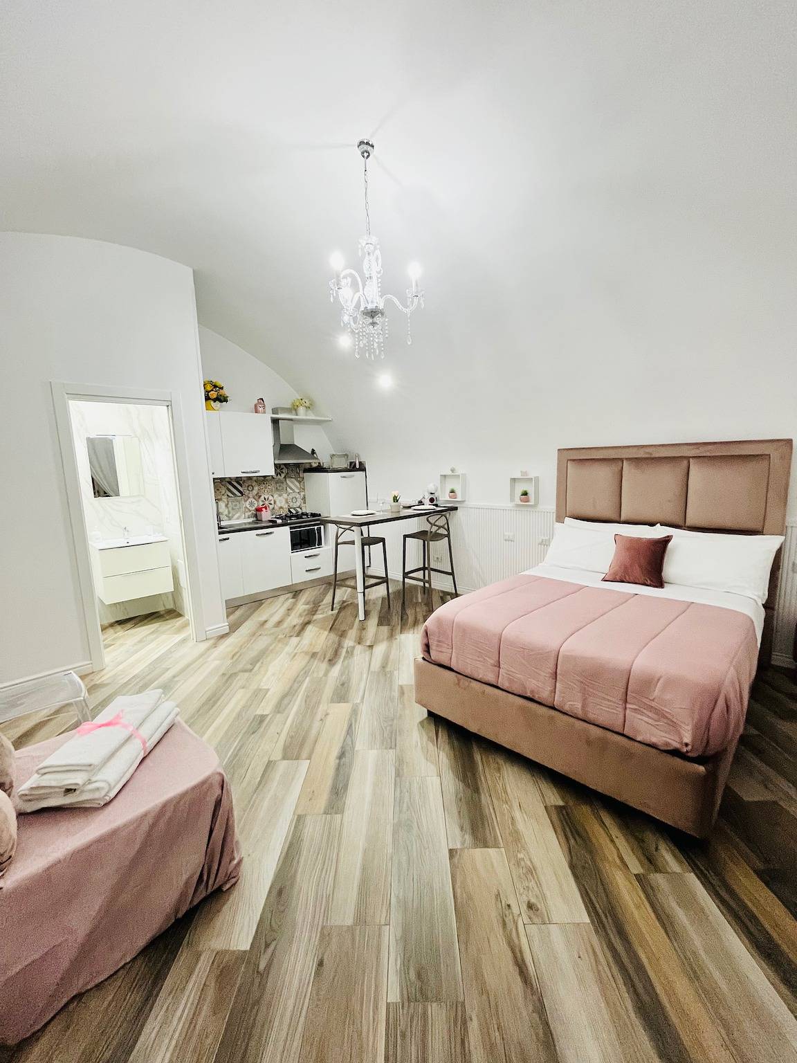 Donn'Anna Naples City Center Luxury Apartment in Neapel, Neapel Provinz