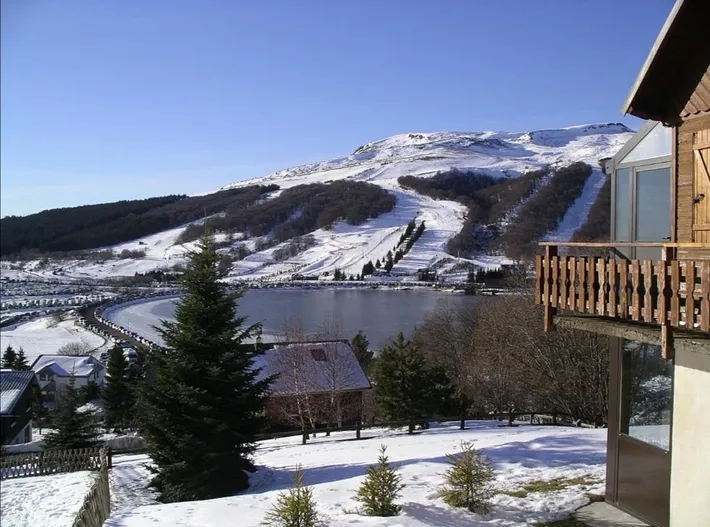 Casa rural para 10 personas, con terraza además de vistas y jardín - 1
