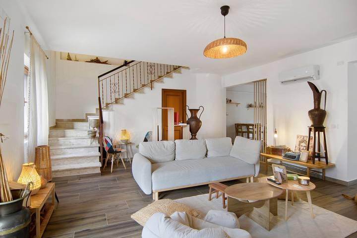 Room 'Maia Comfort' with Shared Garden, Wi-Fi and Air Conditioning in Oliveto Citra, Salerno Province