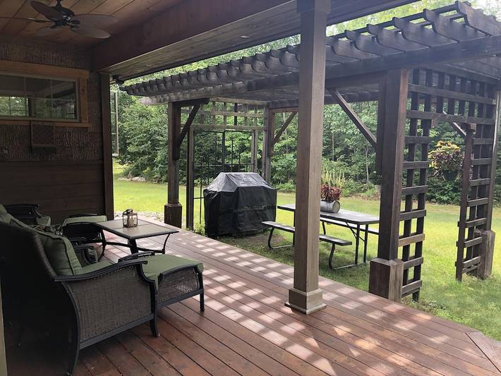 Vacation rental for 10 people, with yard, with pets in White Mountain National Forest