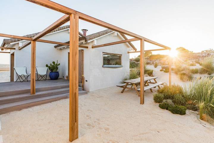 Glamping para 10 pessoas, com jardim e terraço na Costa Alentejana