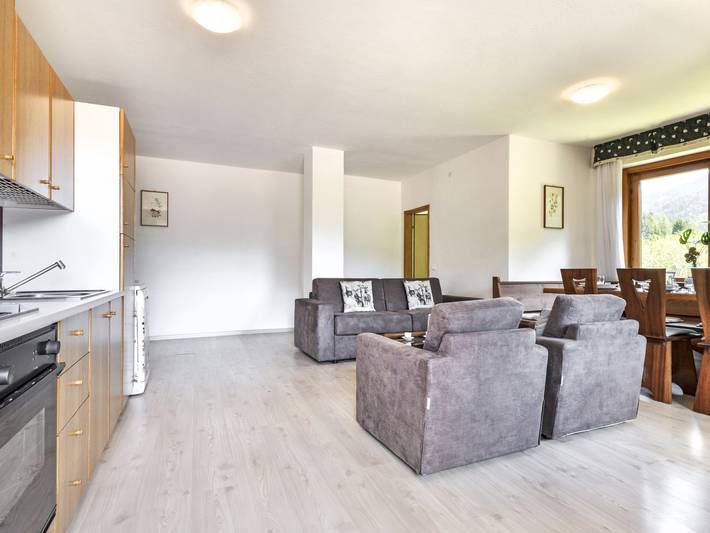 Gîte pour 7 personnes, avec jardin et terrasse, animaux acceptés à Moena - 3