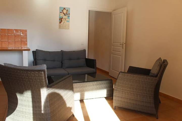 Location de vacances pour 5 personnes, avec balcon et piscine à Utelle - 4