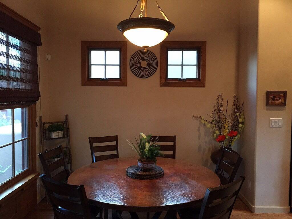 Ganze Wohnung, Spaziergang Zum Plaza
Haus - 2 Schlafzimmer und 2 Bäder 4 Personen in Santa Fe, Santa Fe County