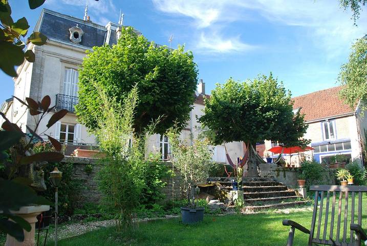 Cottage pour 4 personnes, avec jardin à Barbirey-sur-Ouche