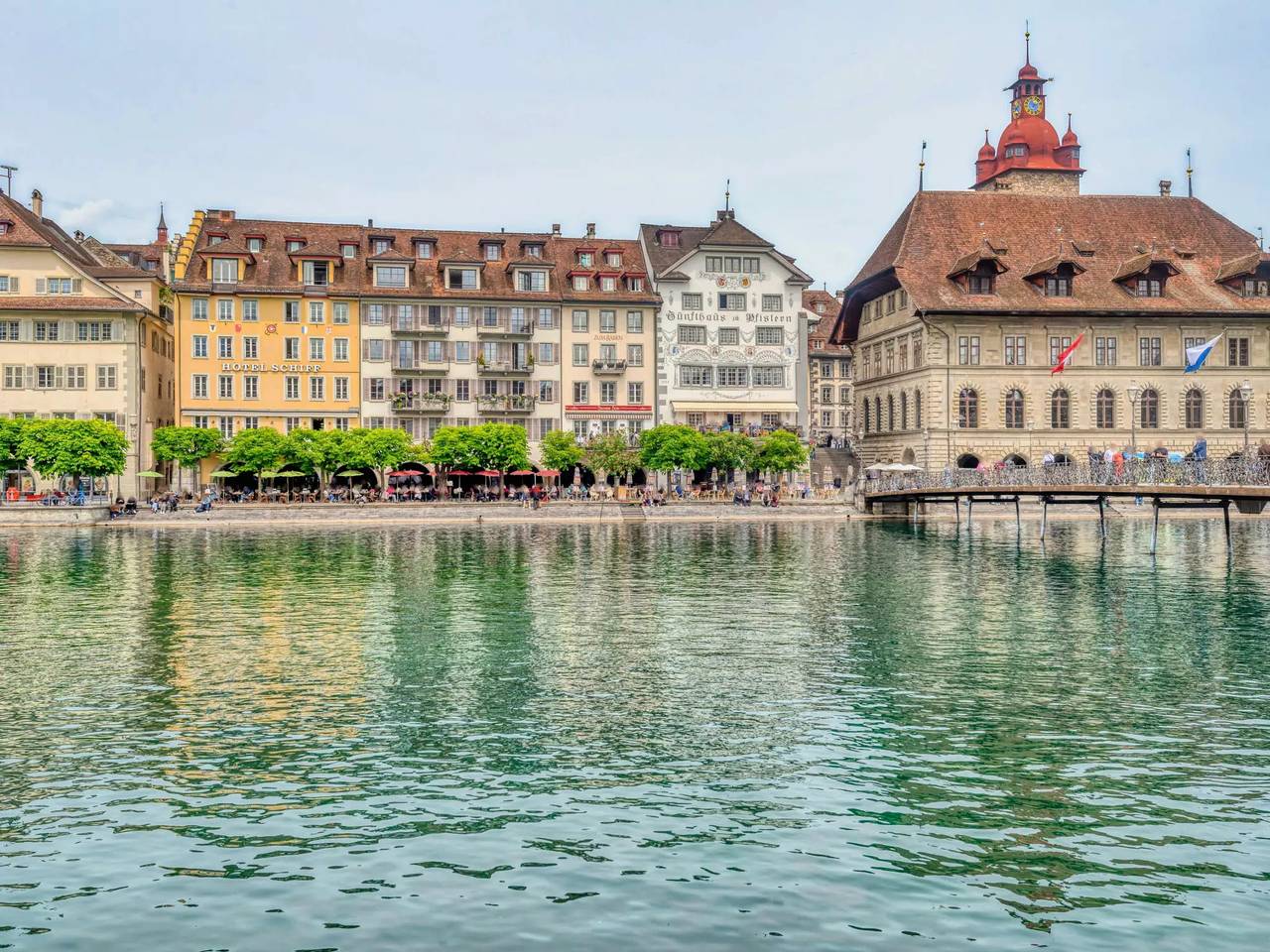 Ganze Wohnung, 2 Zimmer 6 Personen in Luzern Zustellkreis, Luzern