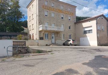 Cottage pour 2 personnes, avec balcon dans Vanosc