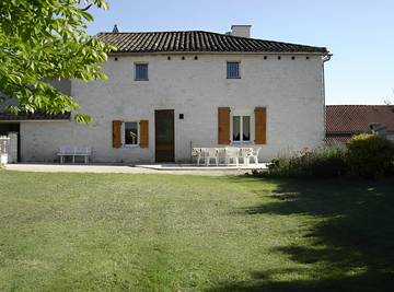 Gîte pour 10 personnes, avec jardin et terrasse à Saint-Paul-de-Loubressac