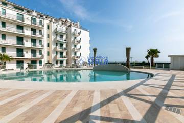 Ferienwohnung für 5 Personen, mit Pool und Ausblick in Jesolo