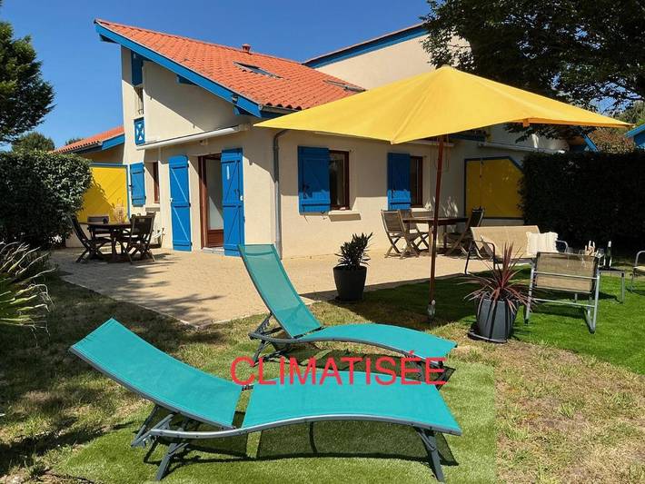 Casa de vacaciones para 5 personas, con jardín y piscina además de vistas y piscina para niños, Familias con niños - 1