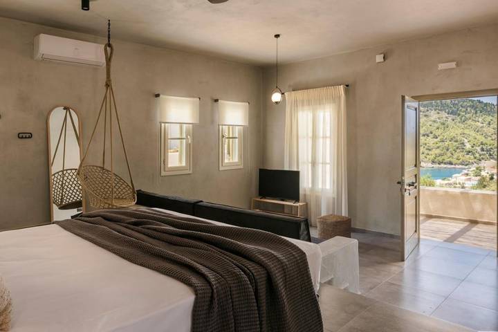 Location de vacances pour 2 personnes, avec jardin ainsi que vue et piscine dans Άσος - 4