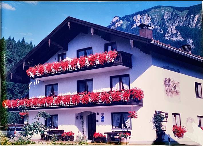 Ferienhaus für 2 Personen, mit Balkon und Garten