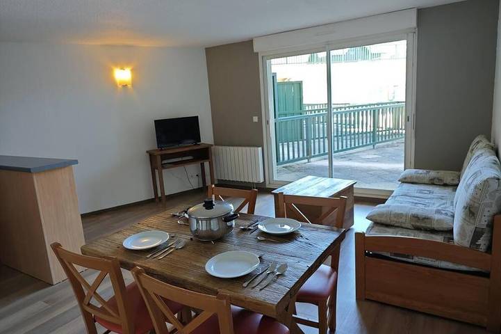 Gîte pour 4 personnes, avec sauna ainsi que balcon et piscine, animaux acceptés à Loudervielle - 3