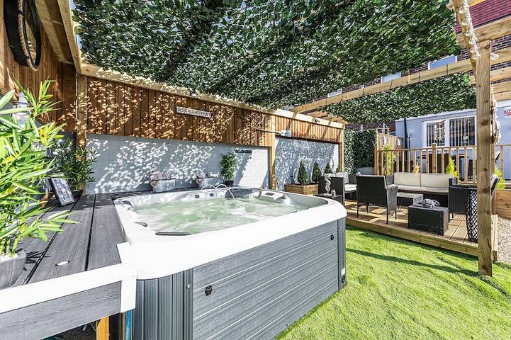 Villa pour 15 personnes, avec jardin - 1