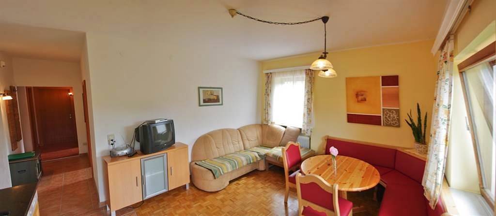 Holiday home for 16 people, with garden, child-friendly - 1