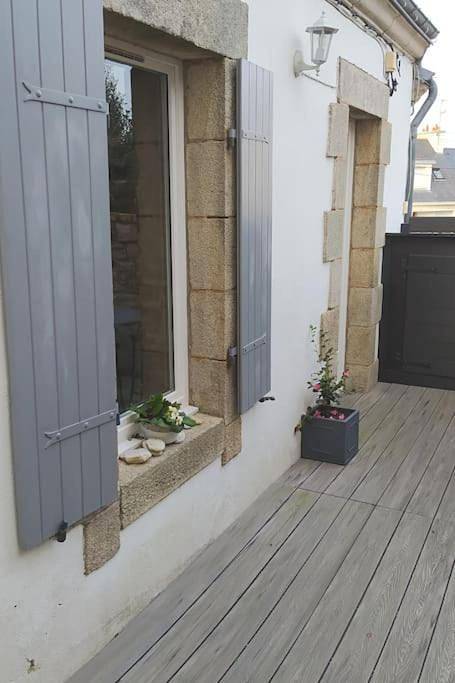 One-Bedroom House in Locmiquélic, Côte des Mégalithes