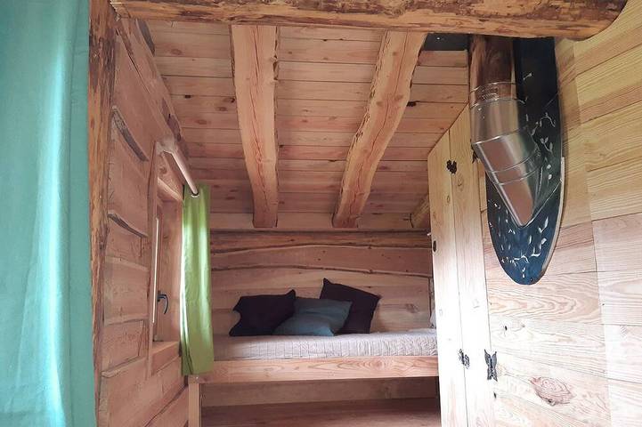 La Cabane en rondins Remise de la Bécasse in Saint-Paul-lès-Monestier, Parc naturel régional du Vercors