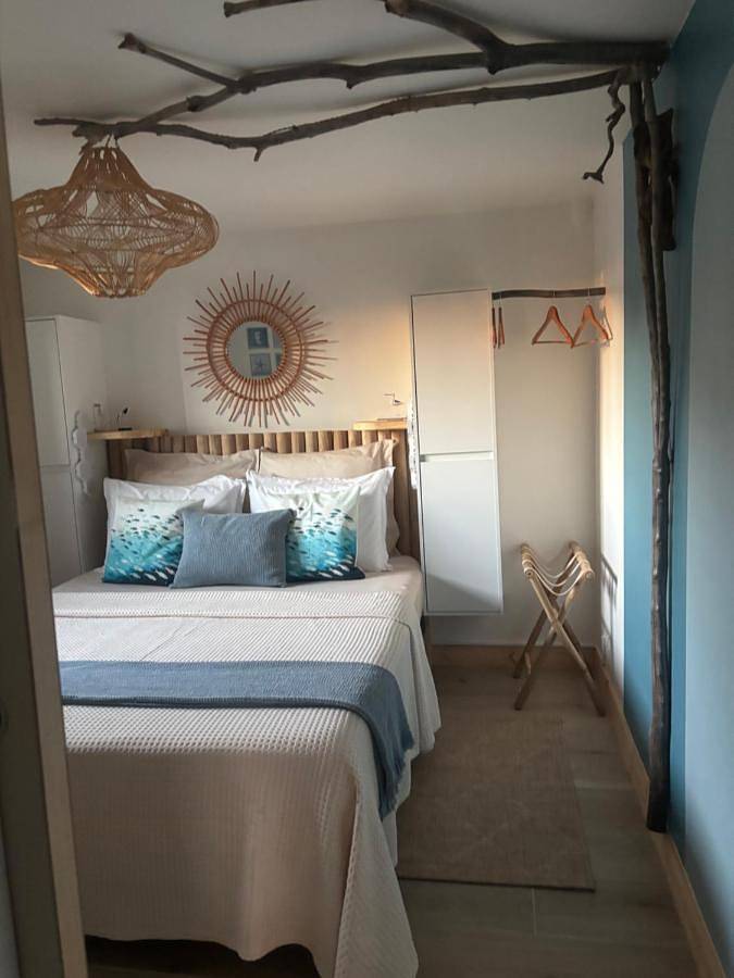 Gîte pour 6 personnes, avec piscine ainsi que vue et jardin à Case-Pilote - 4