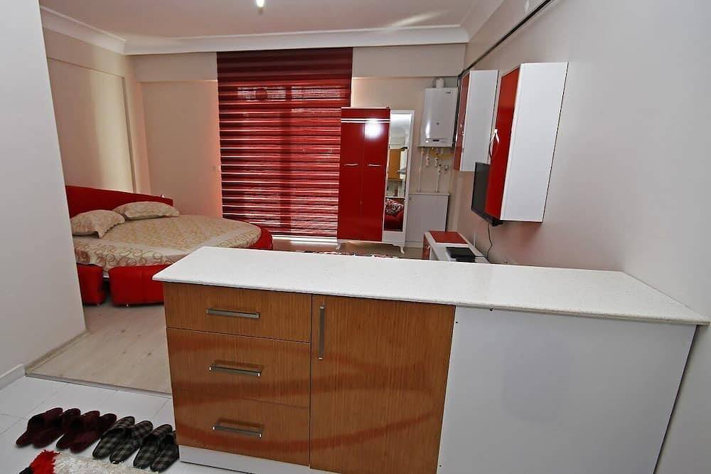 Appartamento intero, Konya Ultra Lüks Günlük Kiralık  1+1 Rezidans Ev Esgüven Suit Rezidans in Anatolia Centrale
