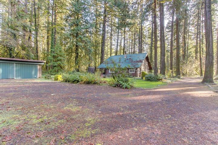 Vacation house for 9 people, with yard and terrace in Oregon