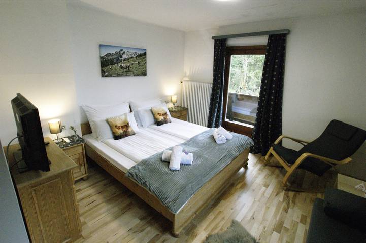 Doppelzimmer mit Dusche/Wc in Loferer und Leoganger Steinberge, Fieberbrunn