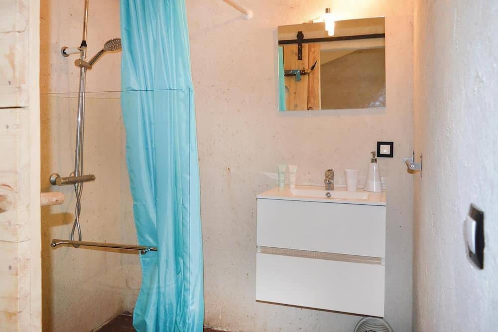 1 bedroom amazing home in Coti-Chiavari in Coti-Chiavari, Ajaccio region