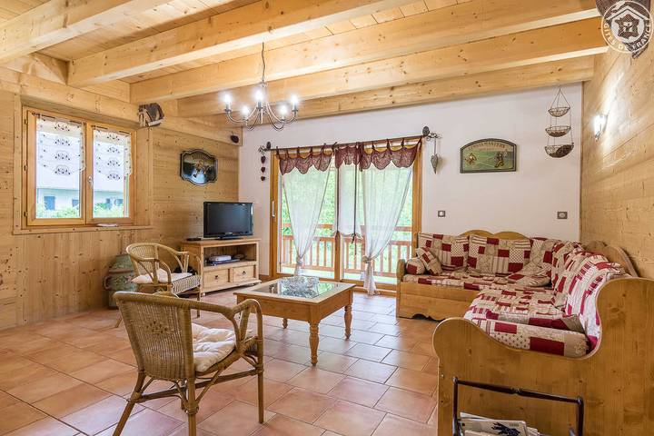 Gîte pour 8 personnes, avec terrasse à Le Noyer - 3