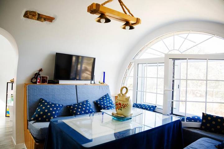 Chalet para 4 personas, con jardín además de vistas y piscina, Se admiten mascotas en Extremadura - 2