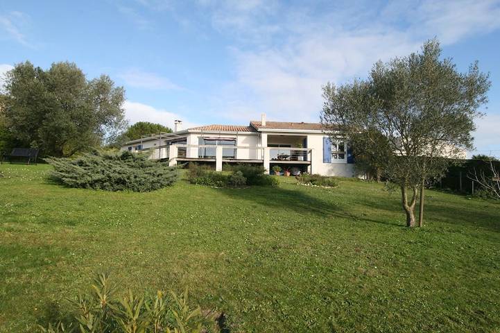 Maison de vacances pour 4 personnes, avec jardin et balcon