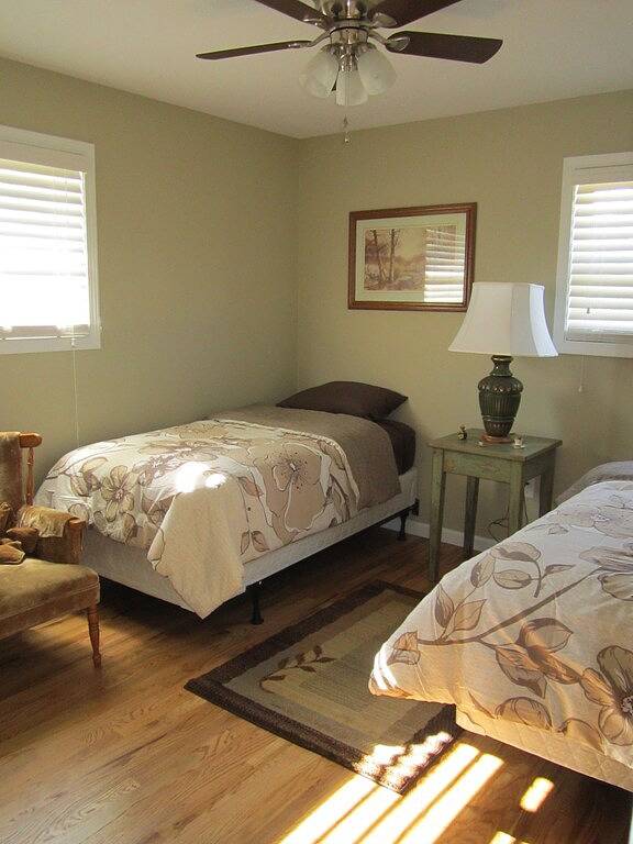 Downtown Brevard Cottage - Whirlpool / Echo / Haustiere in Brevard, Transylvania County